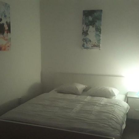 Apartman - Sukromie V Meste Bratislava Exteriör bild